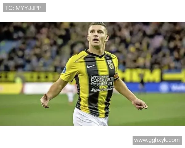 费耶诺德与芬洛比赛中断原因分析及相关事件回顾 费耶诺德与芬洛比赛中断原因分析及相关事件回顾